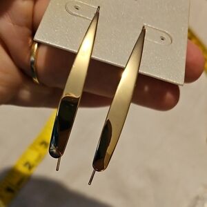 Elegant Gold Drop Earrings